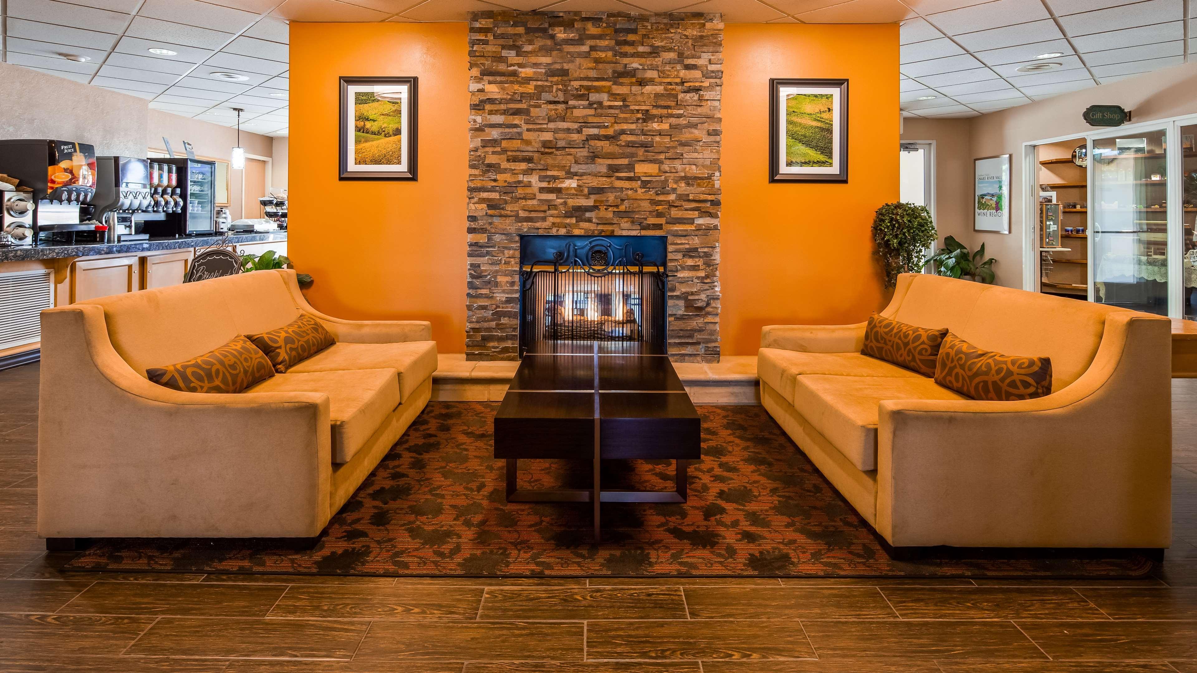 Best Western Plus Caldwell Inn & Suites Eksteriør billede